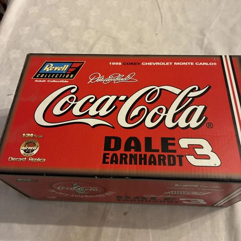 Revell 1:24 Coca-Cola Dale Earnhardt #3 1998 Chevrolet Monte Carlo Diecast Car